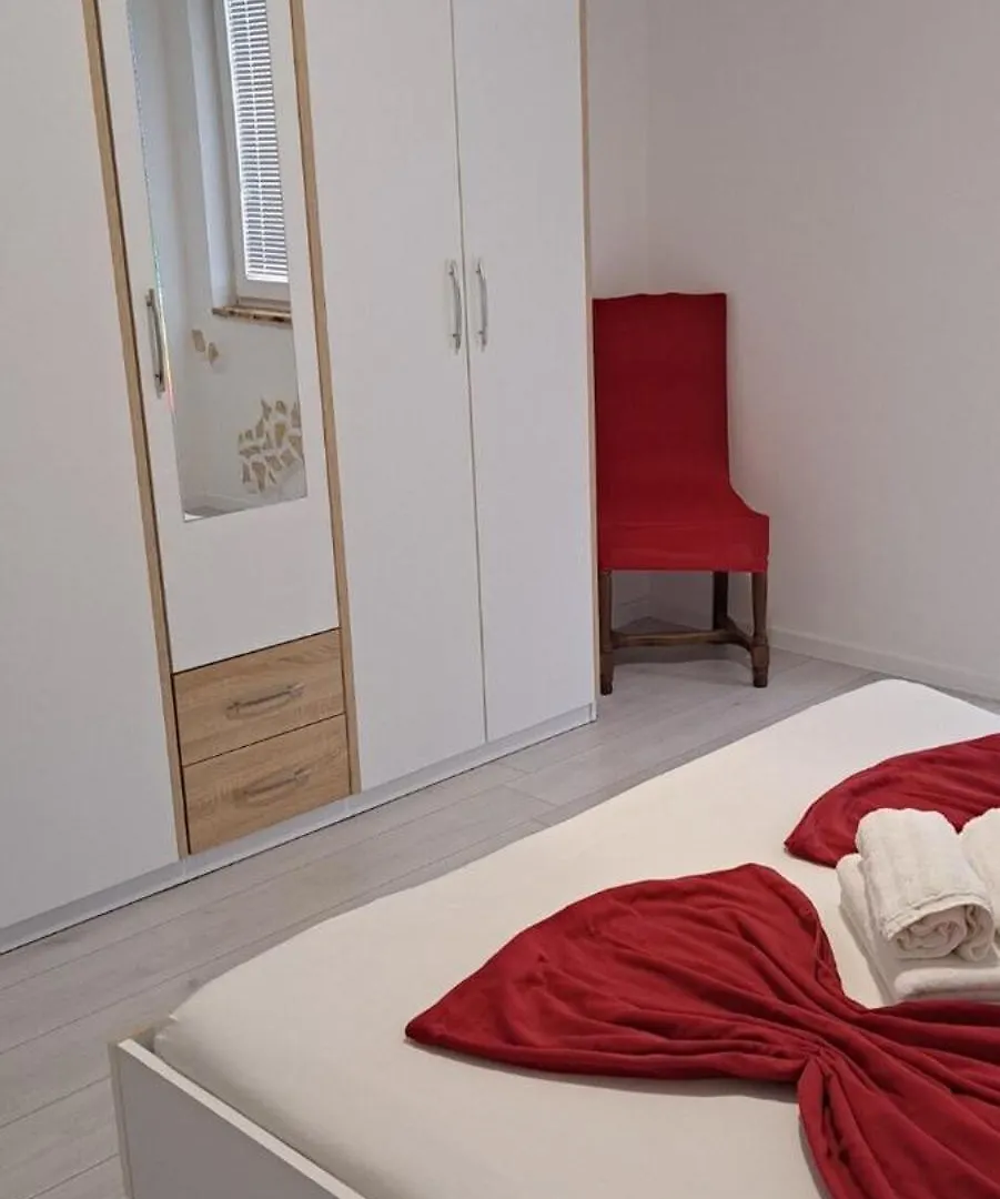 Apartments R&E Supetarska Draga Croatia