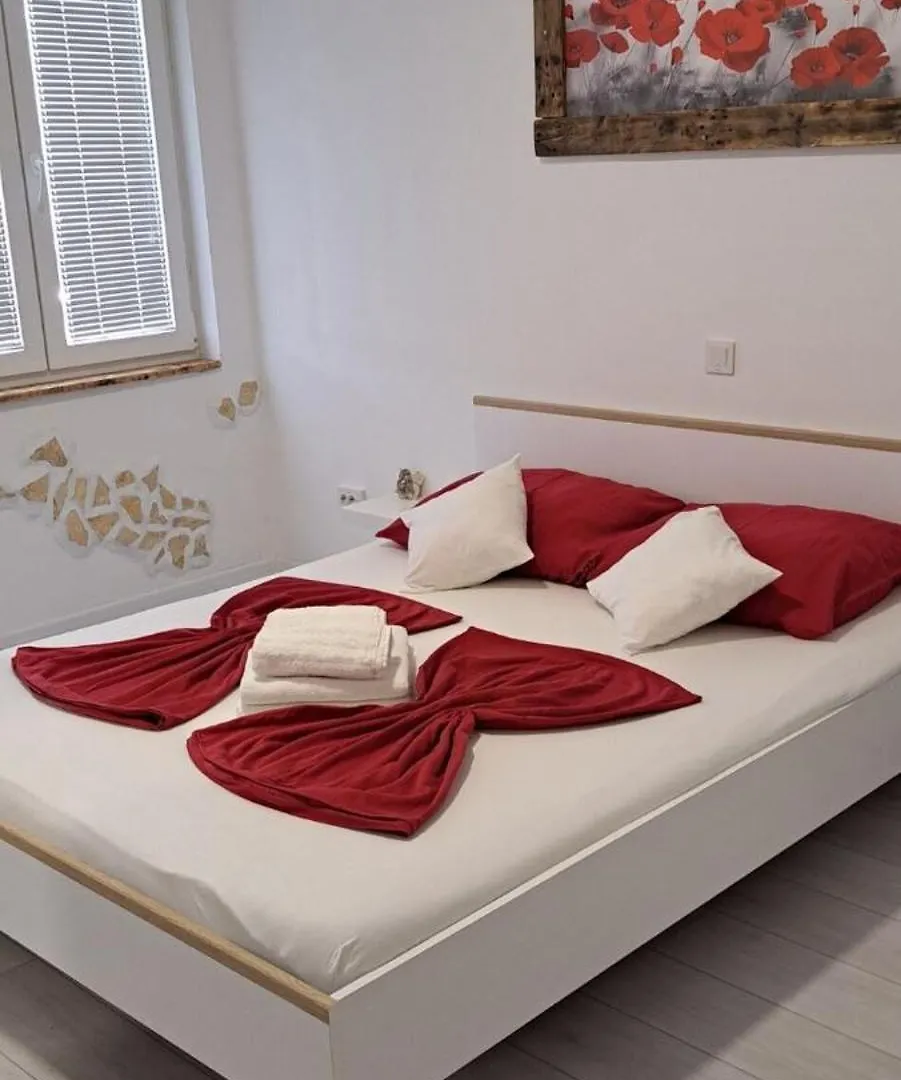 Apartments R&E Supetarska Draga 0*,