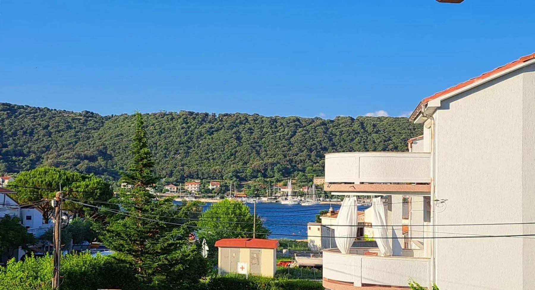 Apartments R&E Supetarska Draga